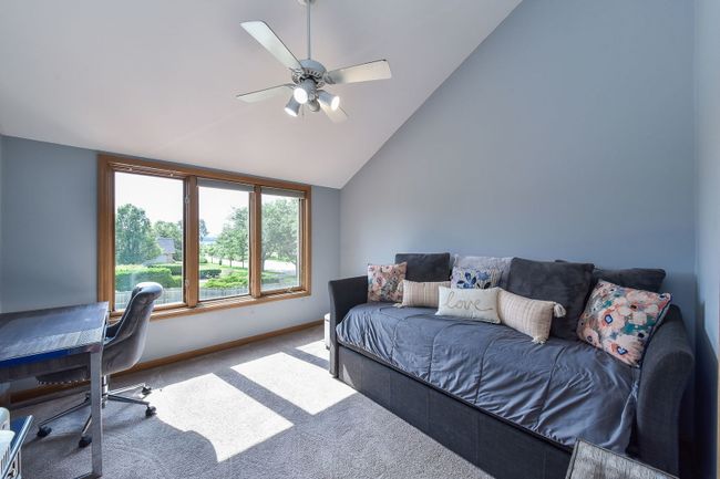 370 Westhaven Cir, House other with 4 bedrooms, 3 bathrooms and 2 parking in Geneva IL | Image 15