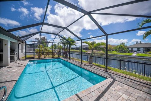 910 Sw 12th Ter, Cape Coral, FL, 33991-2654 | Card Image