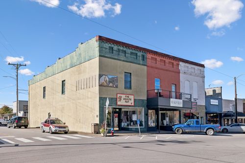 220 Public Sq, Lafayette, TN, 37083-1238 | Card Image