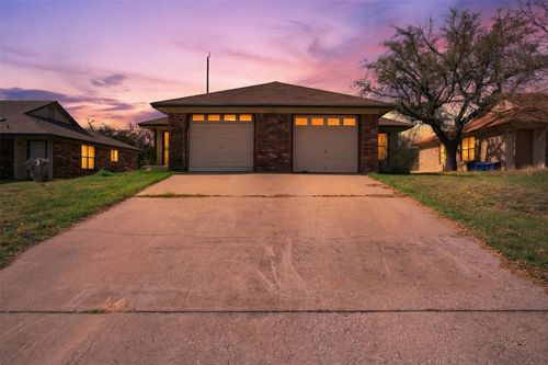 105 Northern Dove Lane, Copperas Cove, TX, 76522 | Card Image