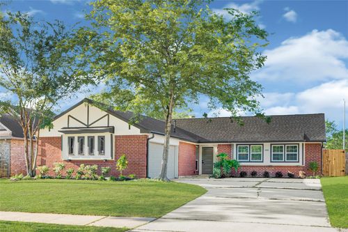1826 Crestview Ct, Missouri City, TX, 77459-3741 | Card Image