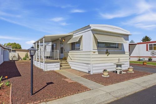 1211 E Lyons Ave, Spokane, WA, 99207 | Card Image