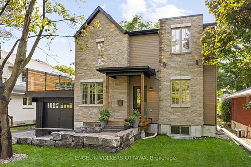 872 Iroquois Rd, Ottawa, ON, K2A3N2 | Card Image