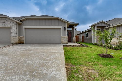 748 Wheatfield Dr, Venus, TX, 76084-2175 | Card Image