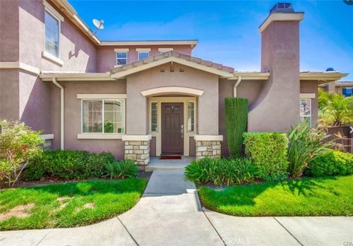 unit-a-39723 Columbia Union Dr, Murrieta, CA, 92563-8301 | Card Image