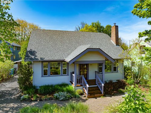 2718 Madison St, Eugene, OR, 97405 | Card Image