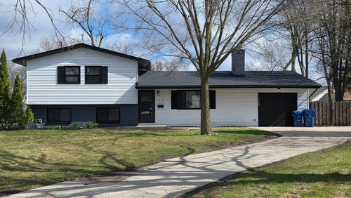 1110 Holmes Pl, Dekalb, IL, 60115-4422 | Card Image