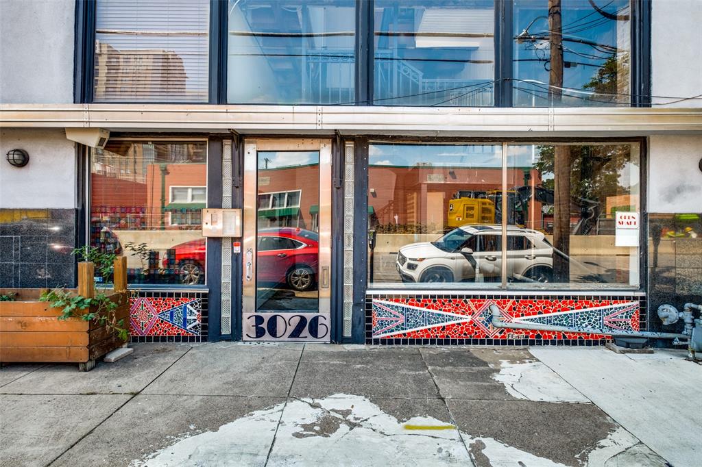 Commerce St, Dallas, TX 75226