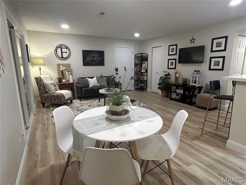115-115 Lemans Ct, Lake St Louis, MO, 63367-1144 | Card Image