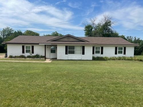 130 Castleman Cir, Hewitt, TX, 76643-3728 | Card Image