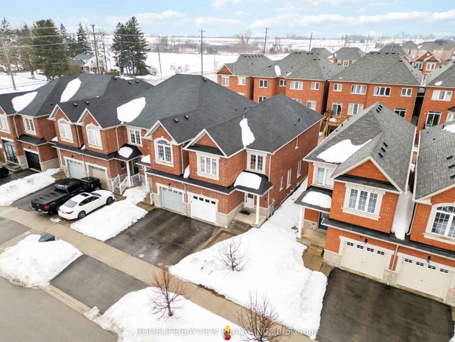 147 Collin Crt, House attached with 3 bedrooms, 3 bathrooms and 2 parking in Richmond Hill ON | Image 43