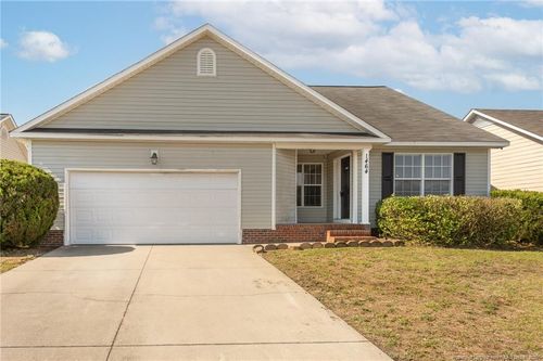 1464 Aultroy Dr, Fayetteville, NC, 28306-3561 | Card Image