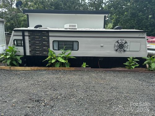 108 Cedar Rd, New London, NC, 28127-6657 | Card Image