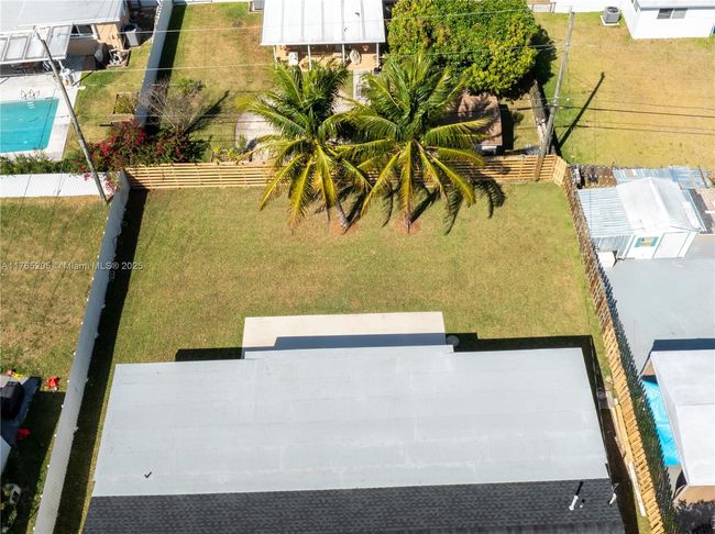 19920 Holiday Rd, House other with 3 bedrooms, 2 bathrooms and null parking in Cutler Bay FL | Image 43