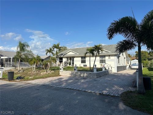19751 Adams Rd, Fort Myers, FL, 33908-4834 | Card Image