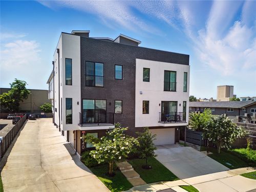 102-4640 Munger Ave, Dallas, TX, 75204-7321 | Card Image