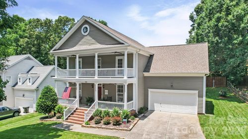7800 Red Oaks Trl, Waxhaw, NC, 28173-8377 | Card Image
