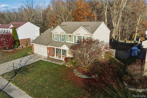 15459 Brookside Dr, Van Buren Twp, MI, 48111-5187 | Card Image