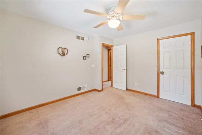 452 Upper Service Rd, House other with 3 bedrooms, 3 bathrooms and 8 parking in Hookstown PA | Image 34
