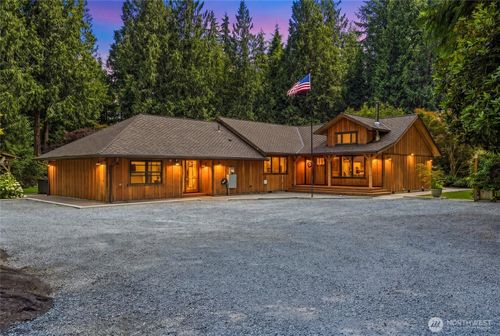 23813 121st Ave Ne, Arlington, WA, 98223-9536 | Card Image