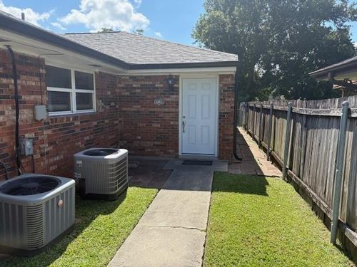 4538 Ligustrum St, Metairie, LA, 70001-4636 | Card Image