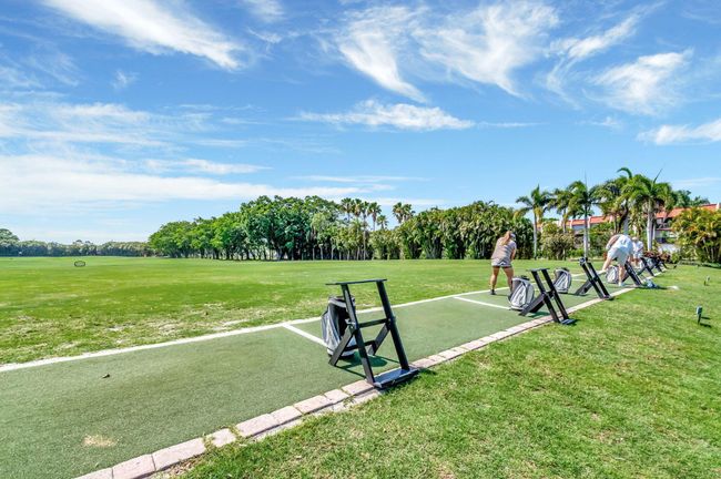 6858 Fountains Cir, Condo with 3 bedrooms, 3 bathrooms and null parking in Lake Worth FL | Image 65