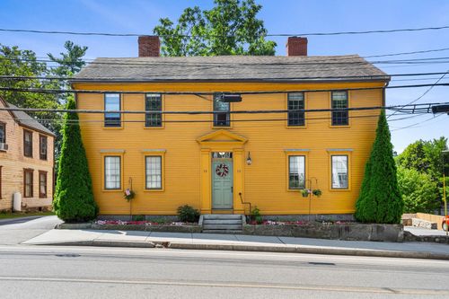 2-13 -2 High Street, Exeter, NH, 03833 | Card Image