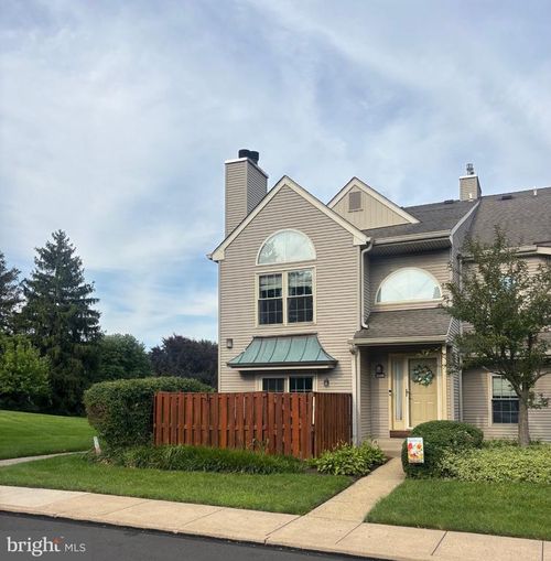 2006 Brookhaven Dr, YARDLEY, PA, 19067-6372 | Card Image