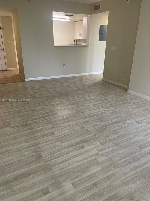 apt-1607-520 Se 5th Ave, Fort Lauderdale, FL, 33301-2955 | Card Image