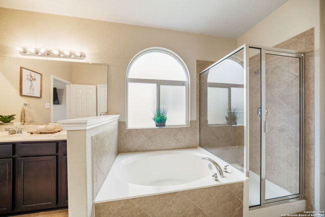 133 Finch Knl, House other with 4 bedrooms, 4 bathrooms and null parking in San Antonio TX | Image 22