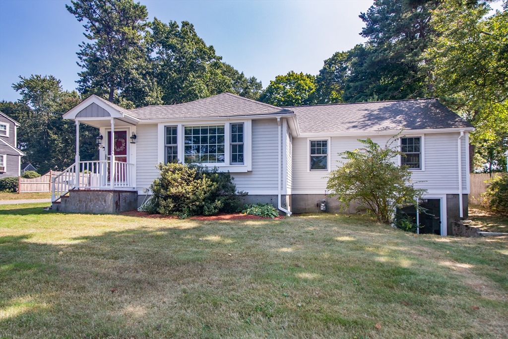 Dale St, Medfield, MA 02052
