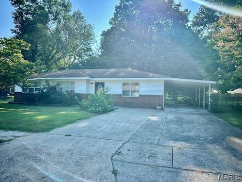 823 Sycamore St, New Madrid, MO, 63869-1223 | Card Image