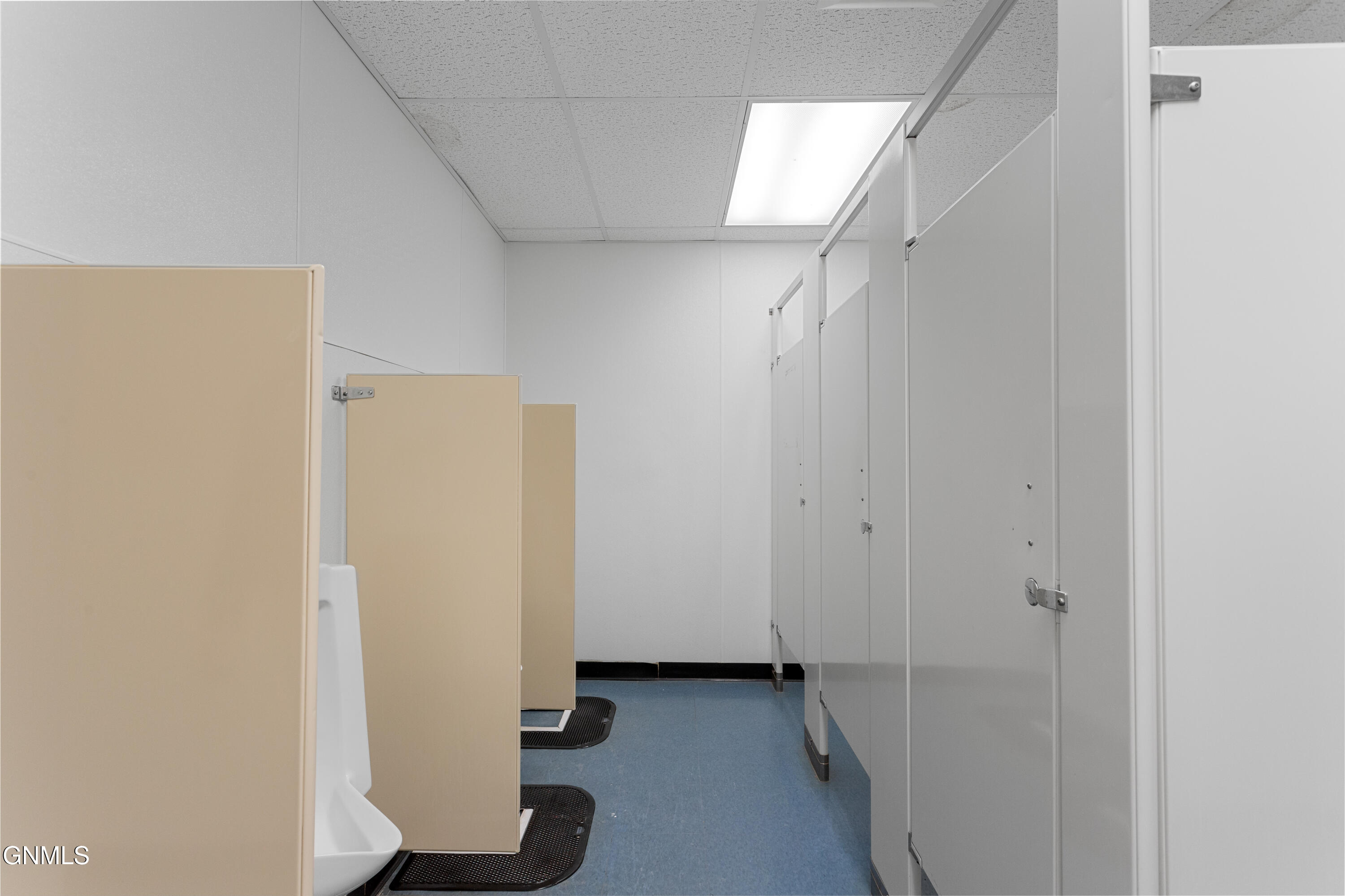 Commercial Sale in Watford City