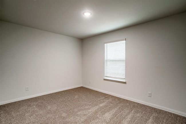 5716 High Plains Trl, House other with 5 bedrooms, 3 bathrooms and null parking in Joshua TX | Image 26