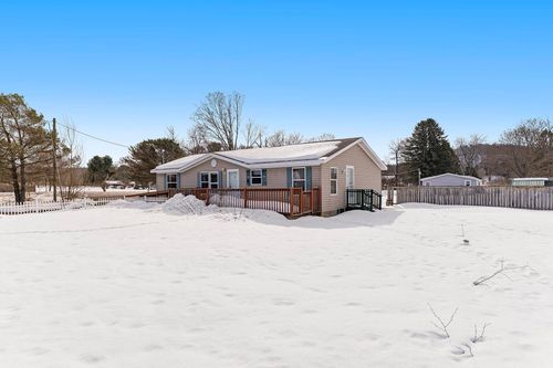 18116 Karlin Rd, Thompsonville, MI, 49683-9707 | Card Image