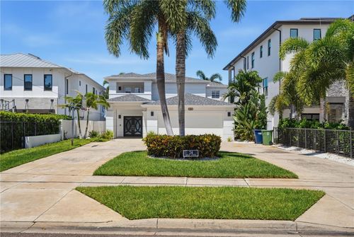 24 Adalia Ave, TAMPA, FL, 33606-3302 | Card Image