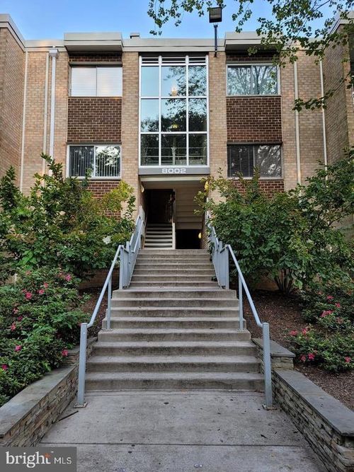 apt-3-8002 Chanute Pl, FALLS CHURCH, VA, 22042-1161 | Card Image
