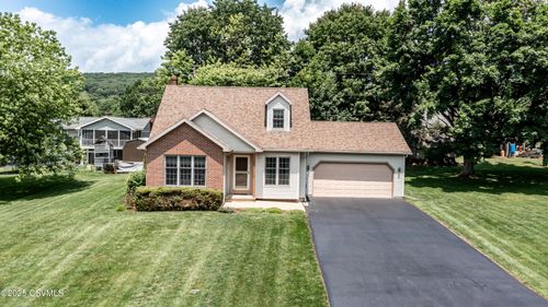 31 Lilac Ln, Danville, PA, 17821-8731 | Card Image