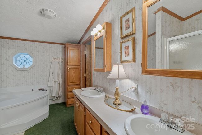 8020 Meadow Fork Rd, House other with 7 bedrooms, 7 bathrooms and null parking in Hot Springs NC | Image 9