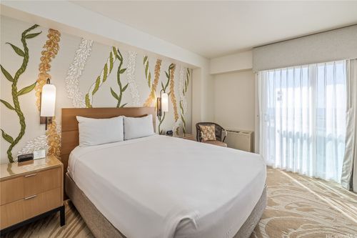 1259-410 Atkinson Dr, Honolulu, HI, 96814-4730 | Card Image