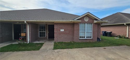 919 Willow Pond St, College Station, TX, 77845-7296 | Card Image