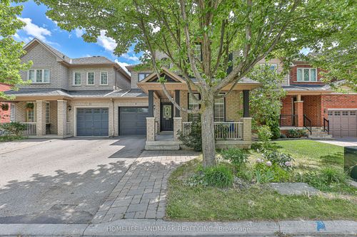 9 Longwood Ave, Richmond Hill, ON, L4E4B1 | Card Image