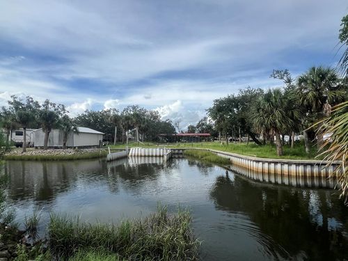 130 6th Ave E, Horseshoe Beach, FL, 32648 | Card Image