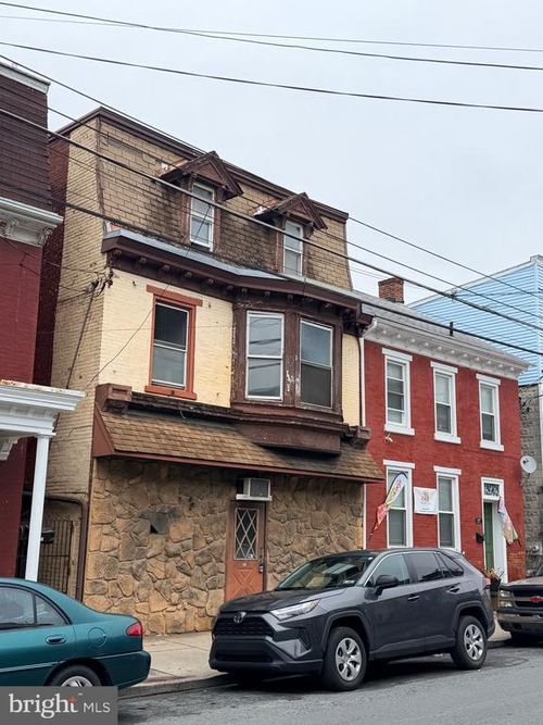 531 Lehman St, LEBANON, PA, 17046-3643 | Card Image