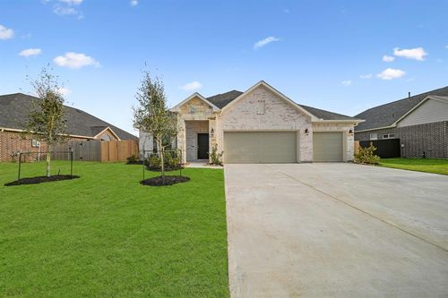 11922 Champions Forest Drive, Mont Belvieu, TX, 77535 | Card Image