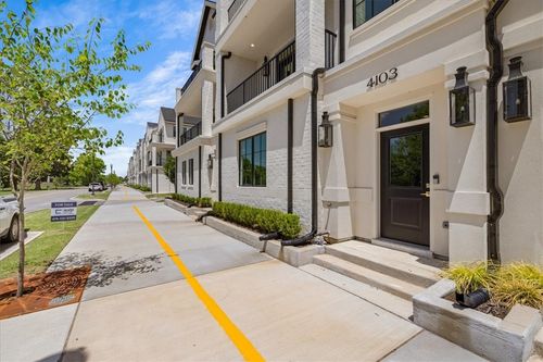 17-4103 S Champions Dr, Rogers, AR, 72758-4337 | Card Image