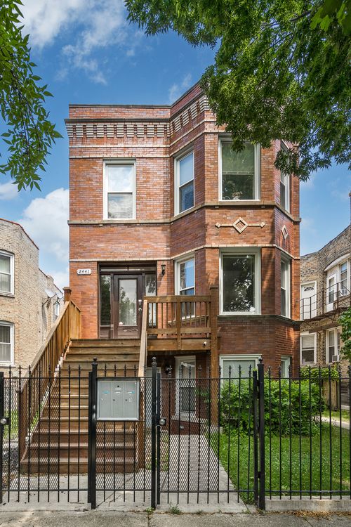 2-2441 Harding Ave, Chicago, IL, 60647-2231 | Card Image