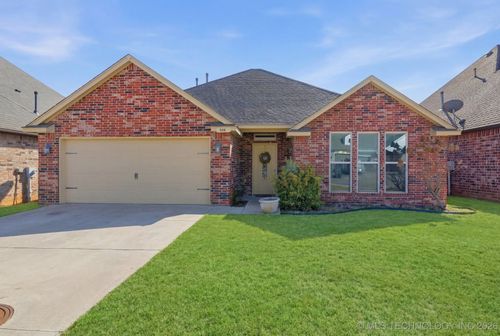 508 Grant Pl, Bristow, OK, 74010-4398 | Card Image