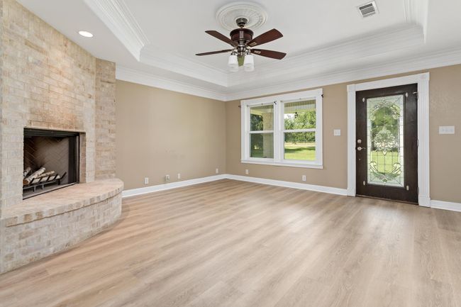 4324 Tx State Highway 62, House other with 3 bedrooms, 2 bathrooms and null parking in Buna TX | Image 7