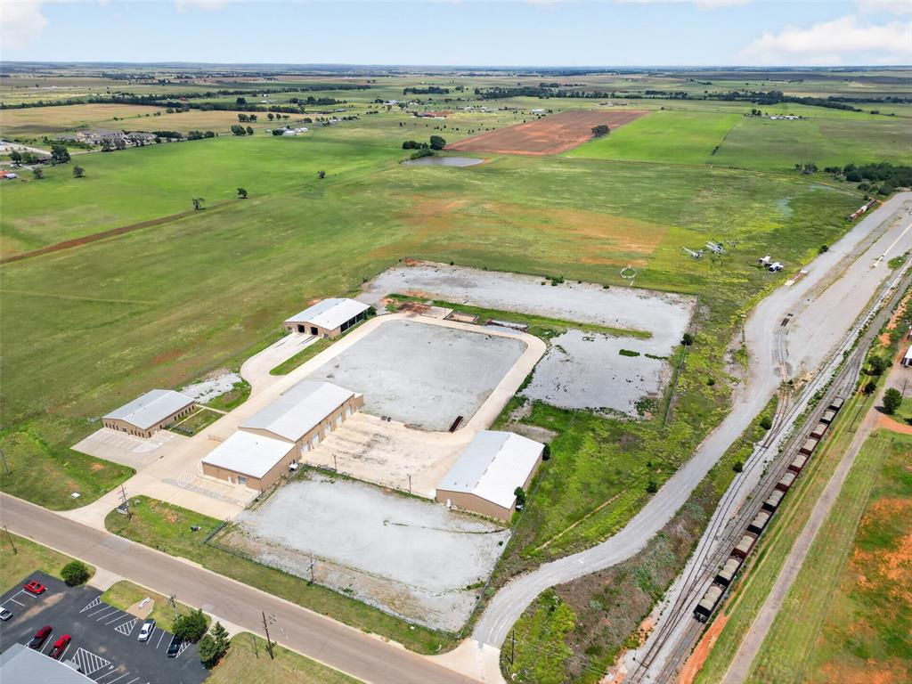 Commercial Sale in Elk City 5